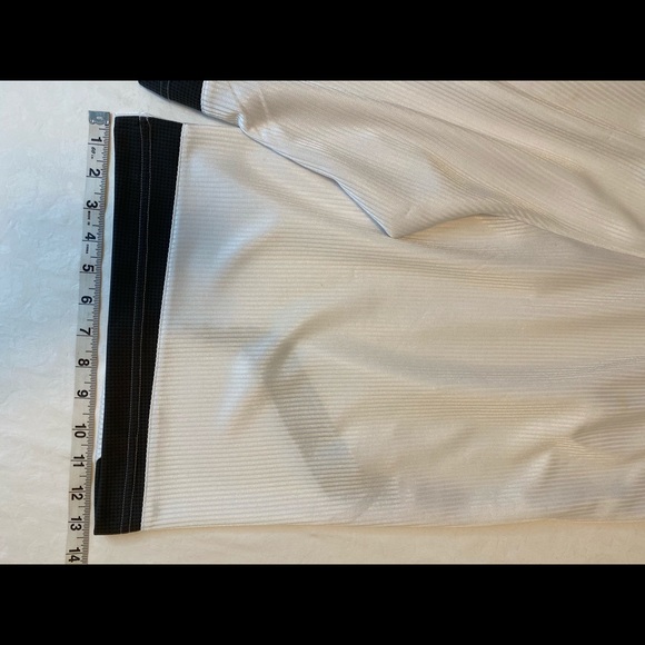 Men’s Under Armour shorts - Picture 11 of 11